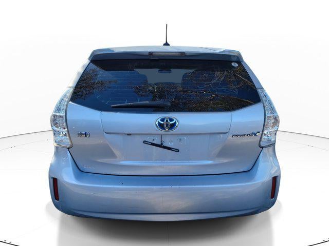 2013 Toyota Prius v Three