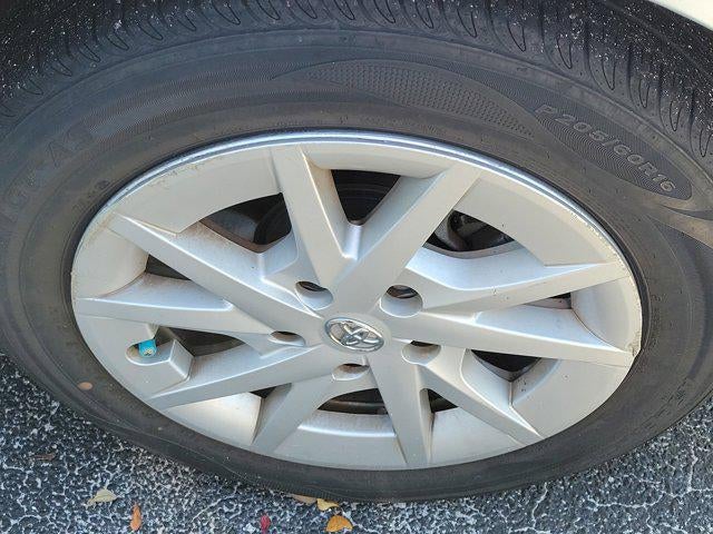 2013 Toyota Prius v Three