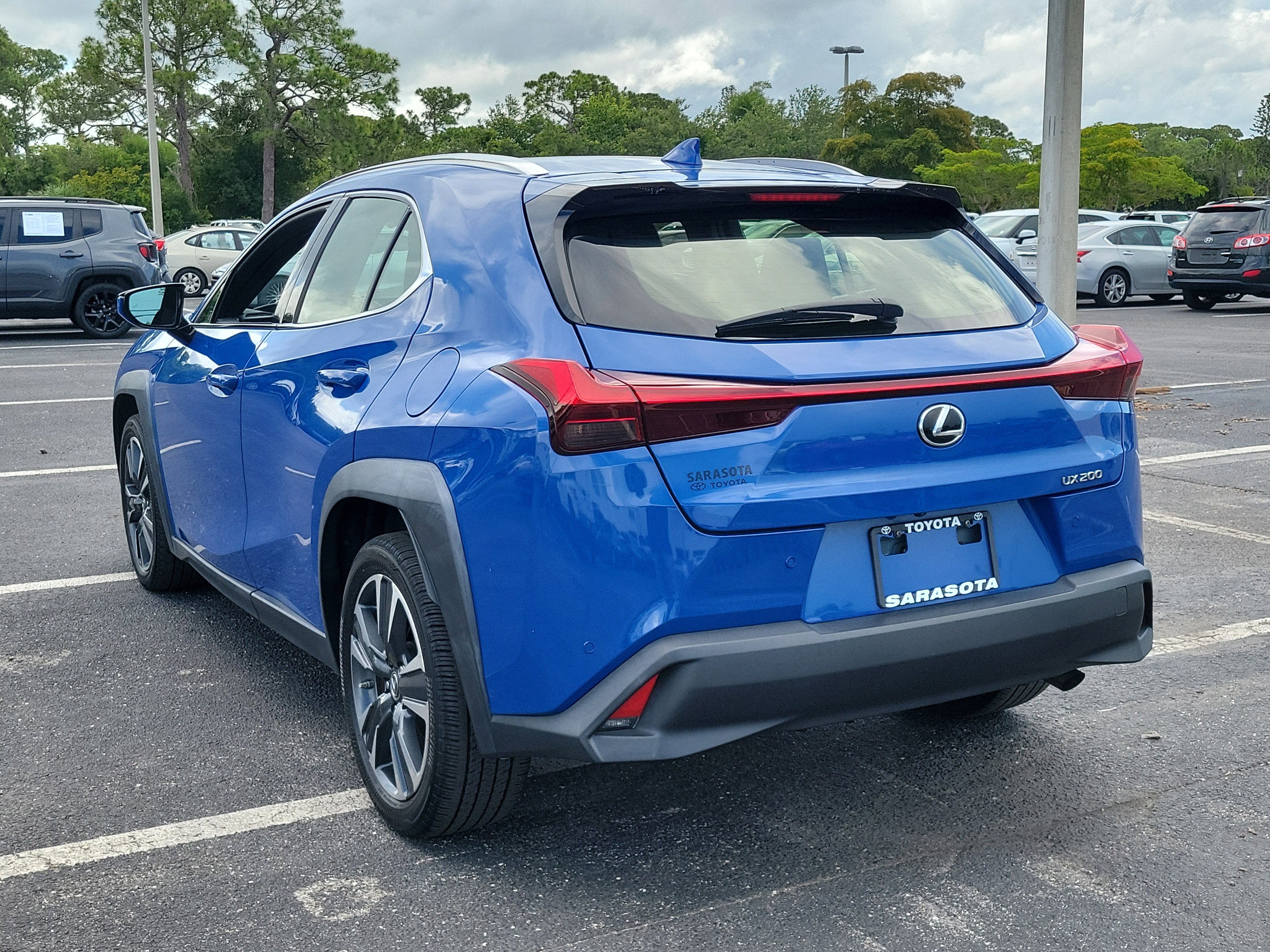 2022 Lexus UX 200 Base