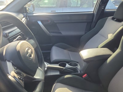 2014 Scion tC 2dr HB Auto (Natl)