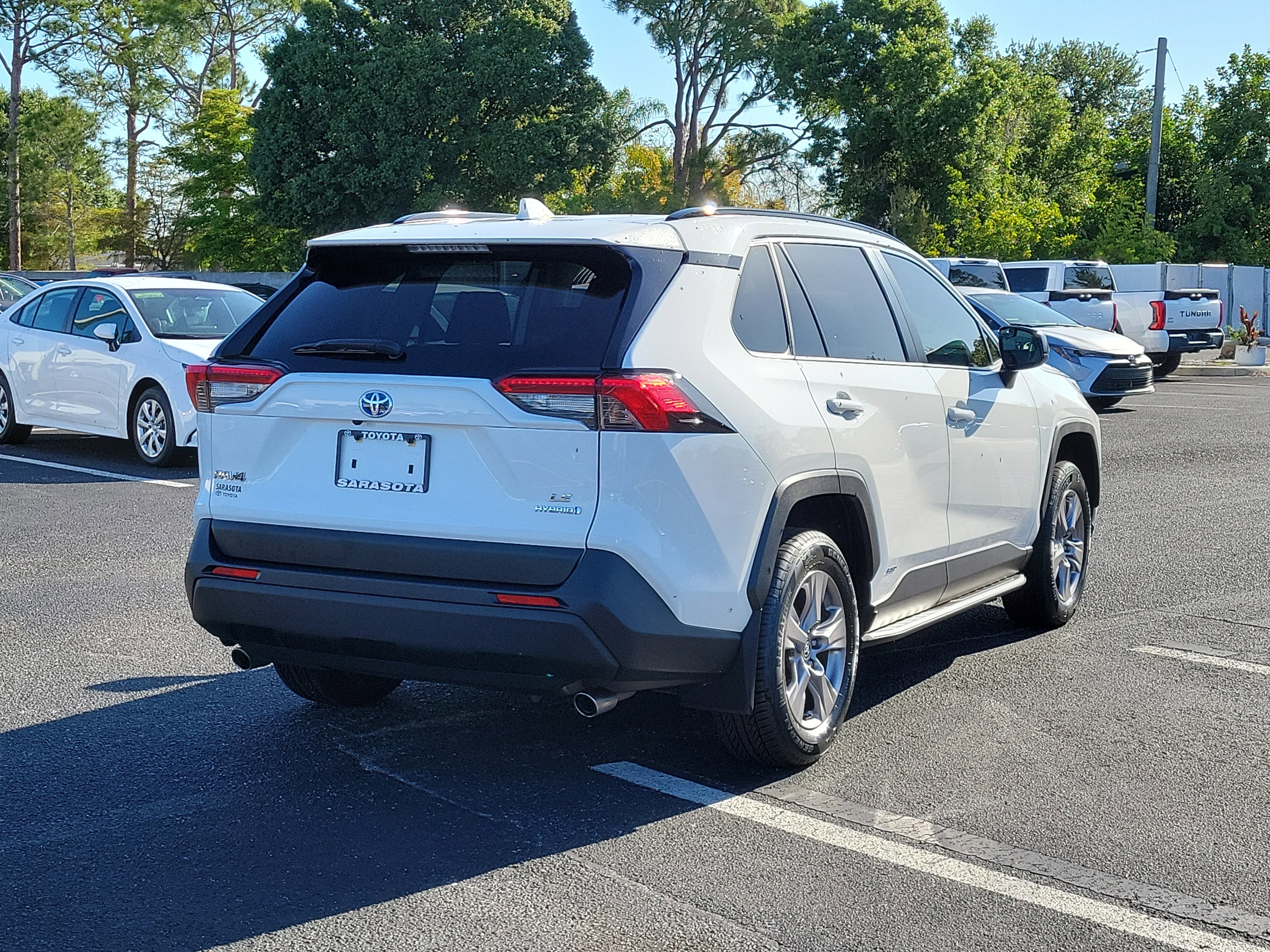 2024 Toyota RAV4 Hybrid LE