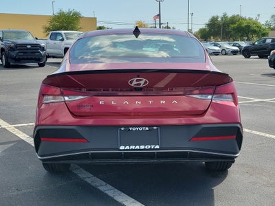 2025 Hyundai Elantra SEL Sport