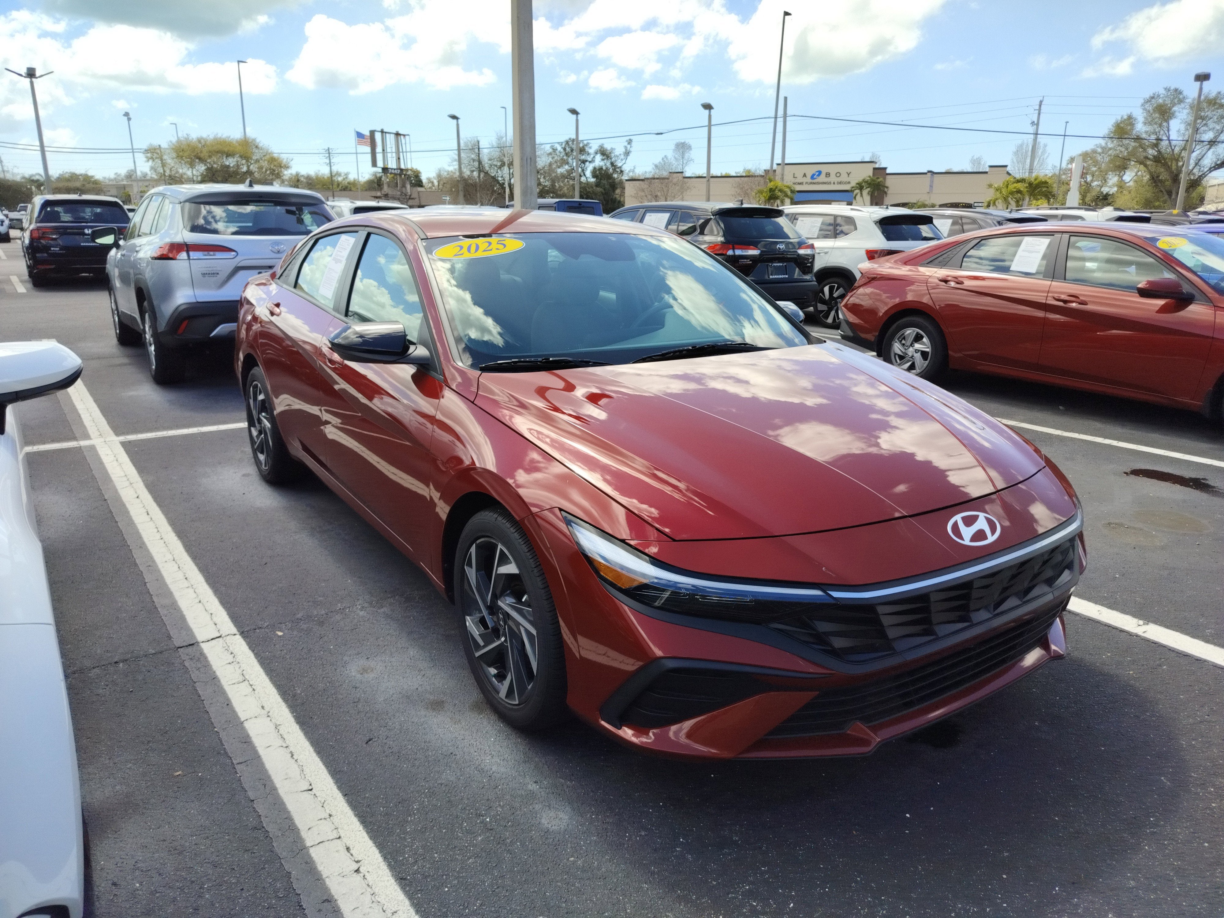 2025 Hyundai Elantra SEL Sport