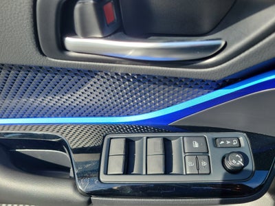 2022 Toyota C-HR XLE