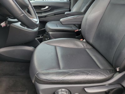 2021 Mercedes-Benz Metris Passenger