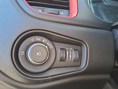 2016 Jeep Renegade Trailhawk