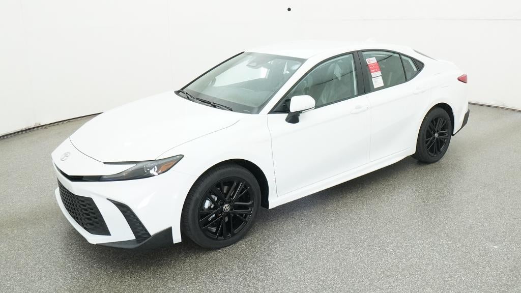 2026 Toyota Camry SE AWD