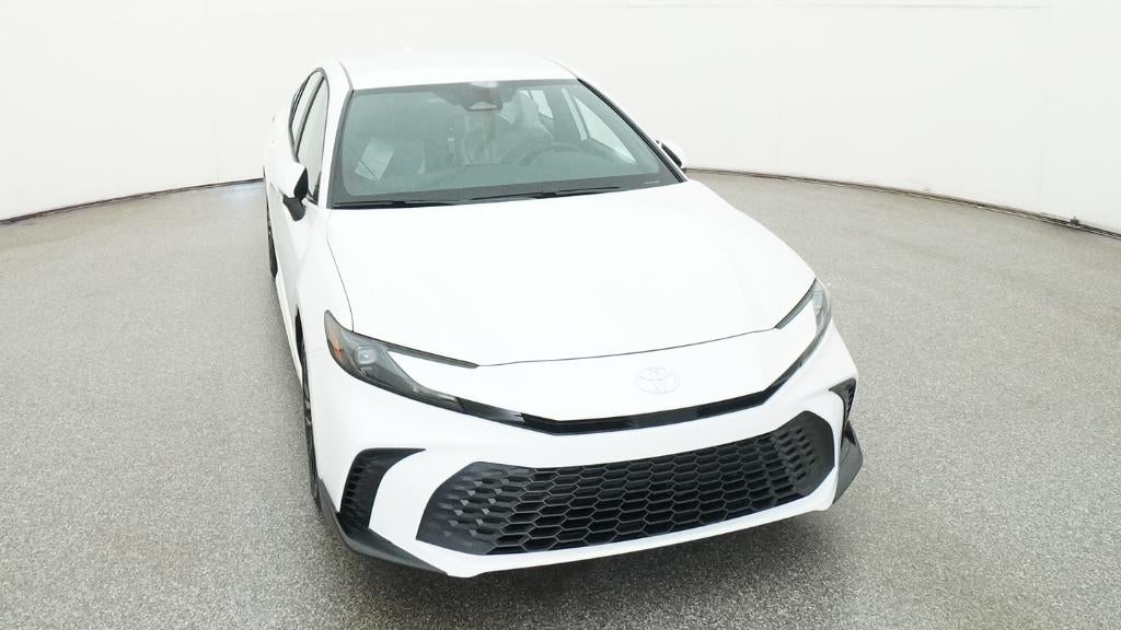 2026 Toyota Camry SE AWD