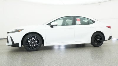 2026 Toyota Camry SE AWD