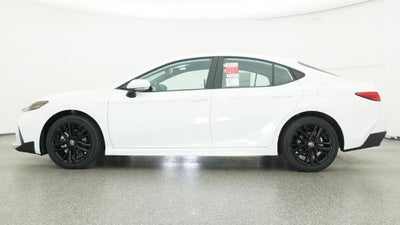 2026 Toyota Camry SE AWD