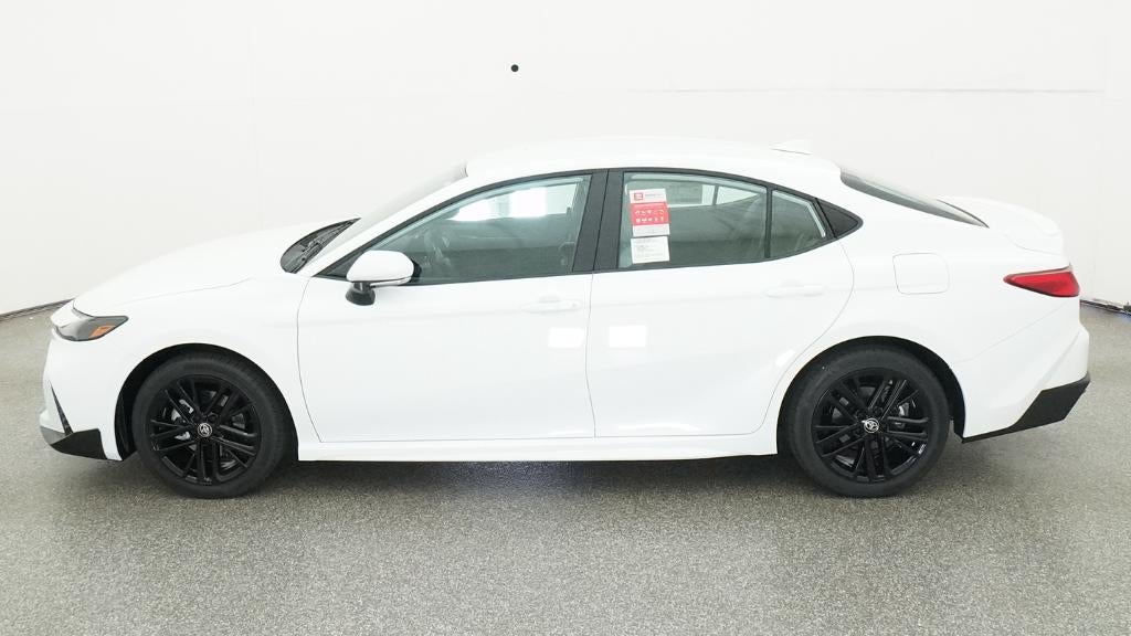 2026 Toyota Camry SE AWD