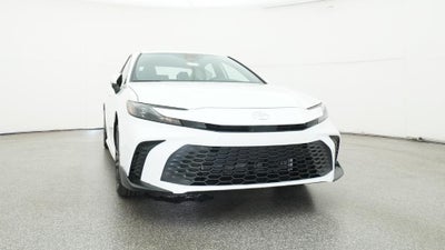 2026 Toyota Camry SE AWD