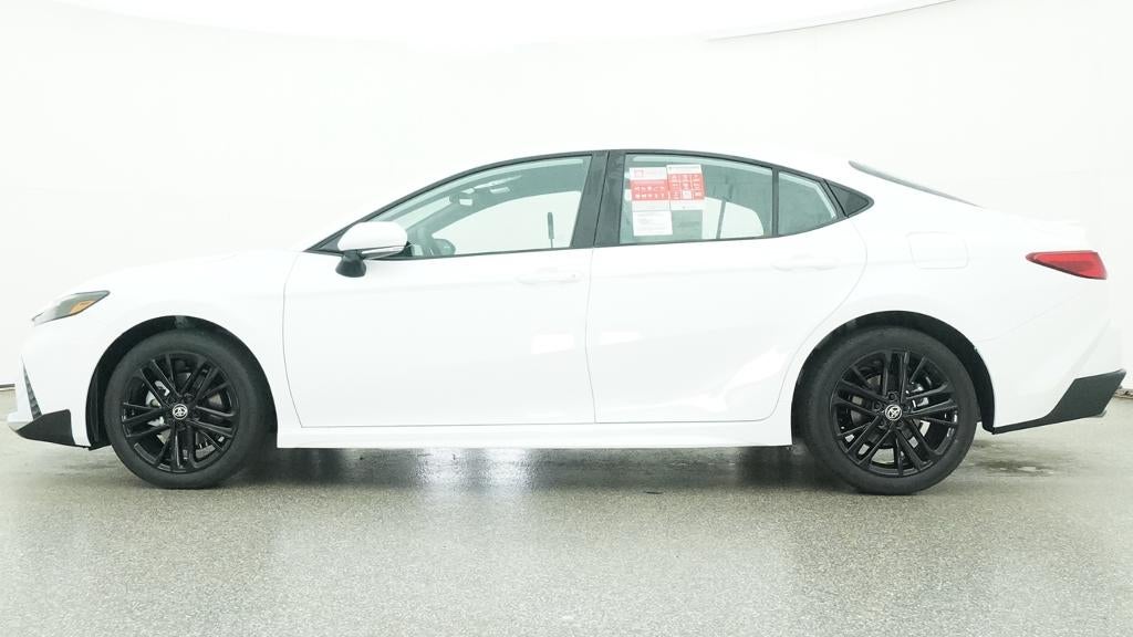 2026 Toyota Camry SE AWD