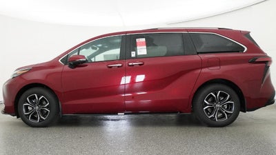 2026 Toyota Sienna Platinum