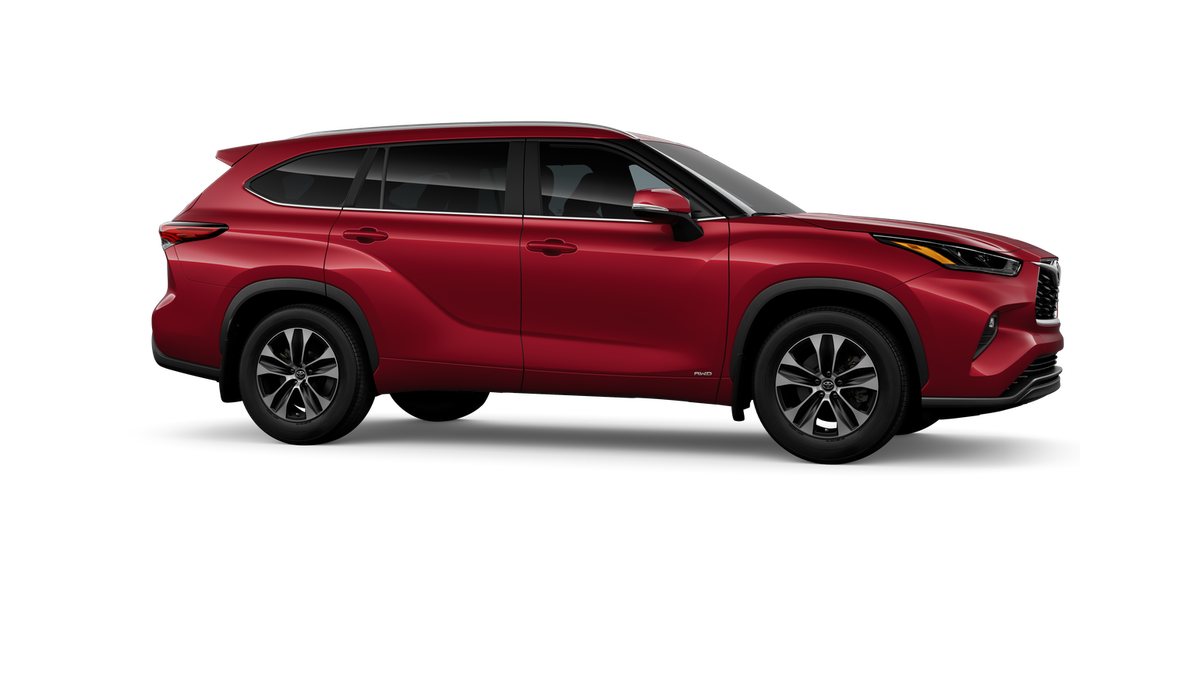 2026 Toyota Highlander Hybrid XLE