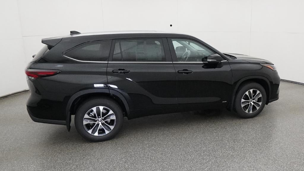 2026 Toyota Highlander Hybrid XLE