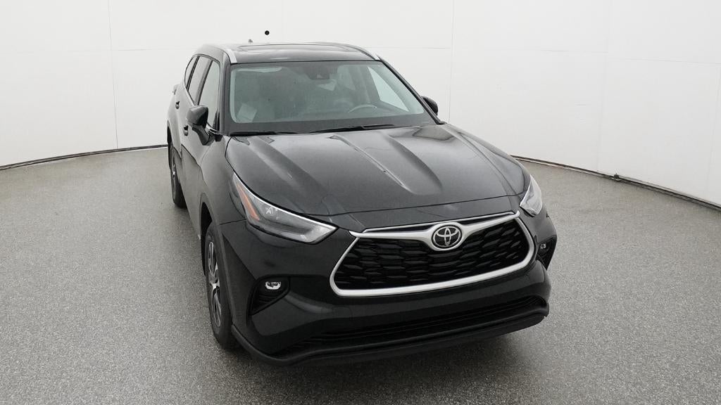 2026 Toyota Highlander Hybrid XLE