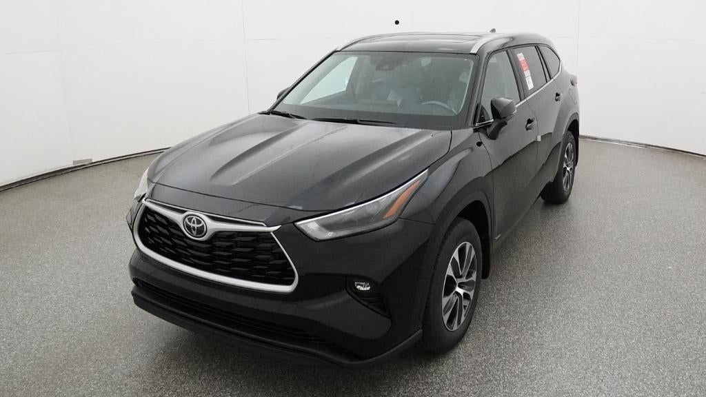 2026 Toyota Highlander Hybrid XLE