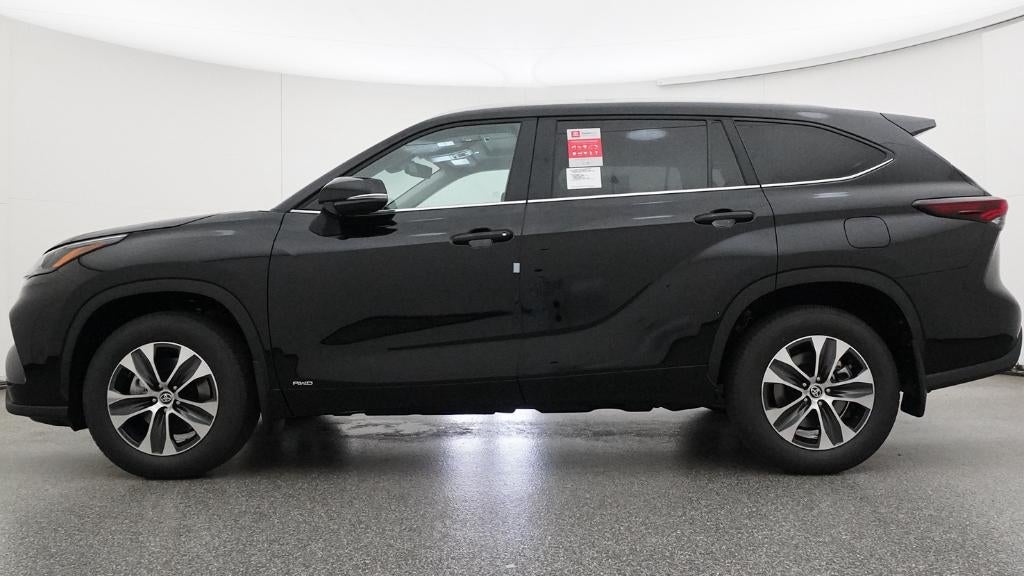 2026 Toyota Highlander Hybrid XLE