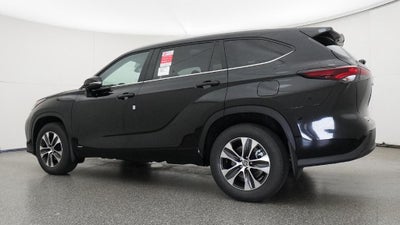 2026 Toyota Highlander Hybrid XLE