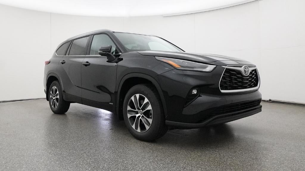 2026 Toyota Highlander Hybrid XLE