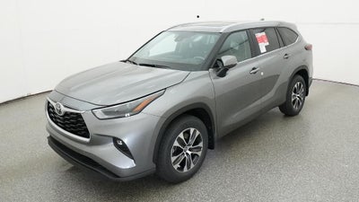 2026 Toyota Highlander XLE