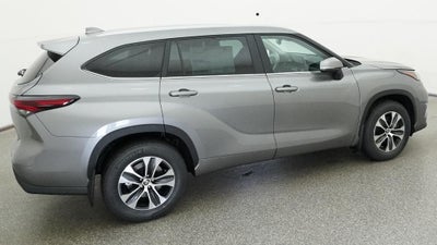 2026 Toyota Highlander XLE
