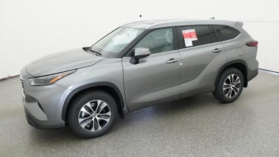 2026 Toyota Highlander XLE