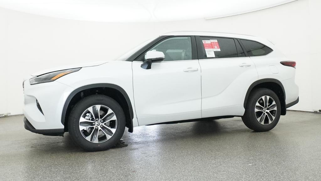 2026 Toyota Highlander XLE