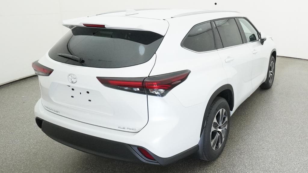 2026 Toyota Highlander XLE