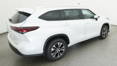 2026 Toyota Highlander XLE