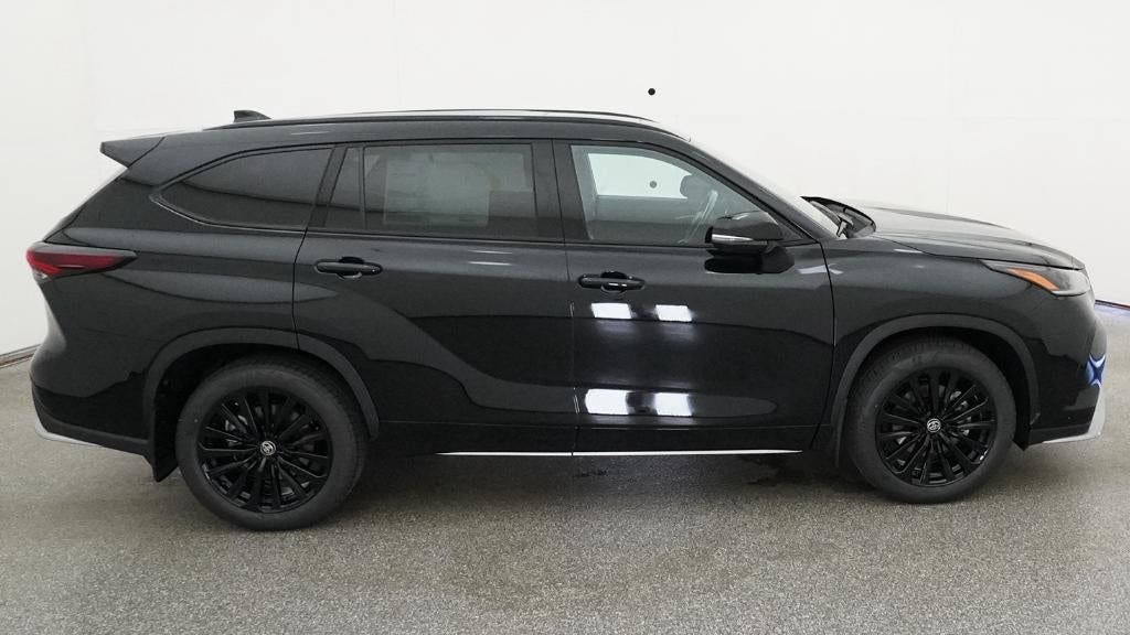 2026 Toyota Highlander XSE