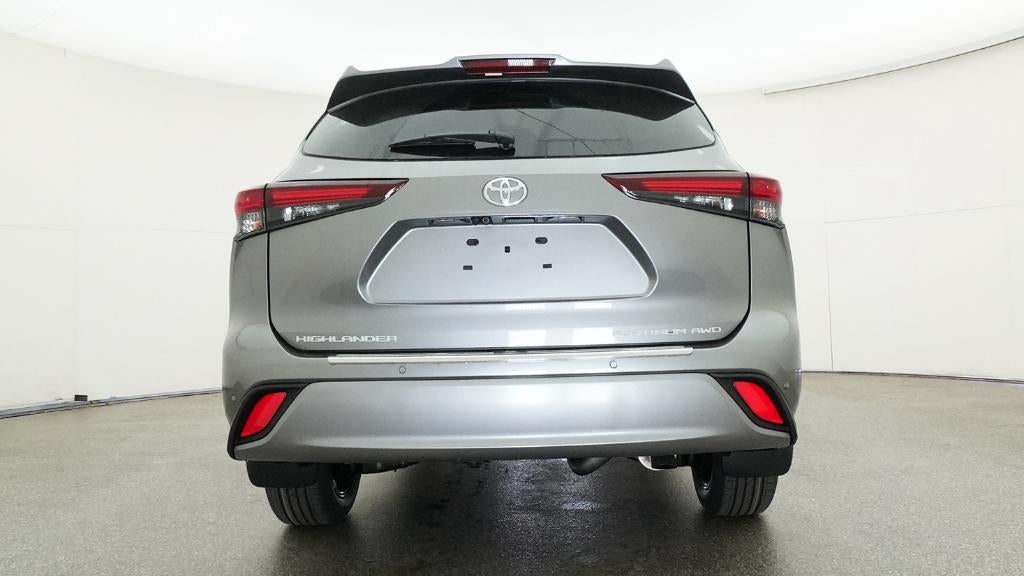 2026 Toyota Highlander Platinum