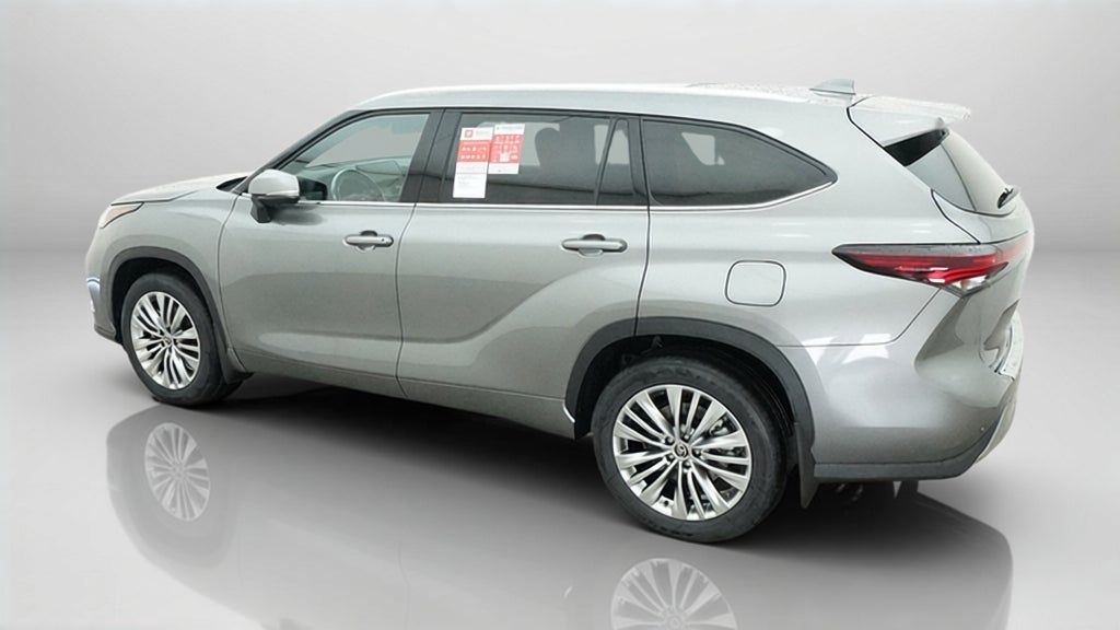 2026 Toyota Highlander Platinum