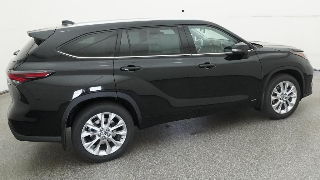 2026 Toyota Highlander Hybrid Limited
