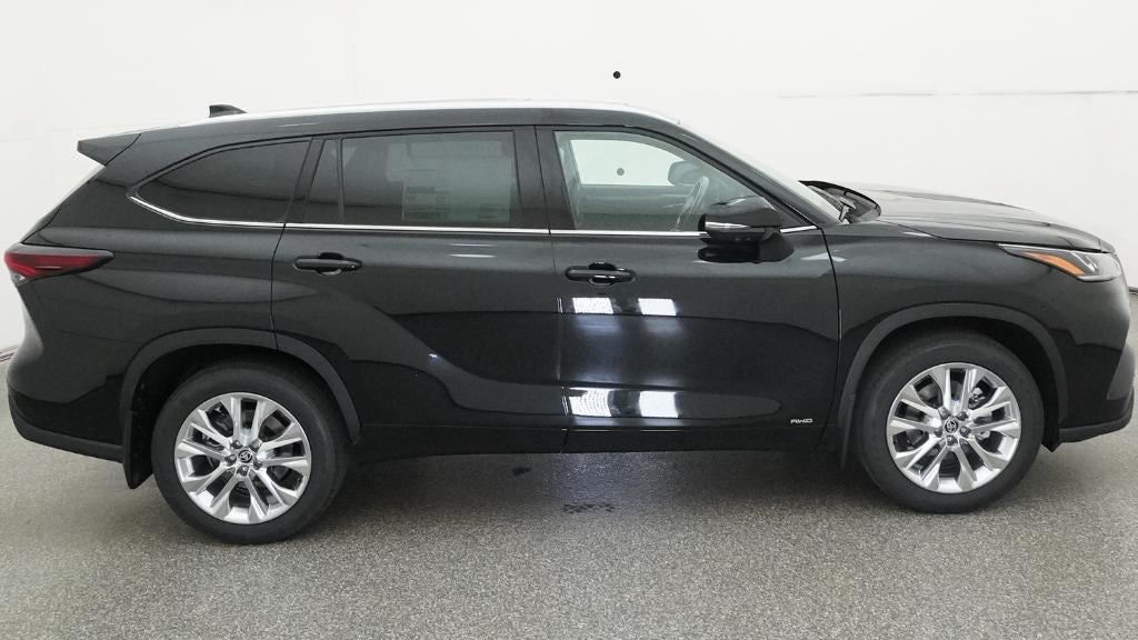 2026 Toyota Highlander Hybrid Limited