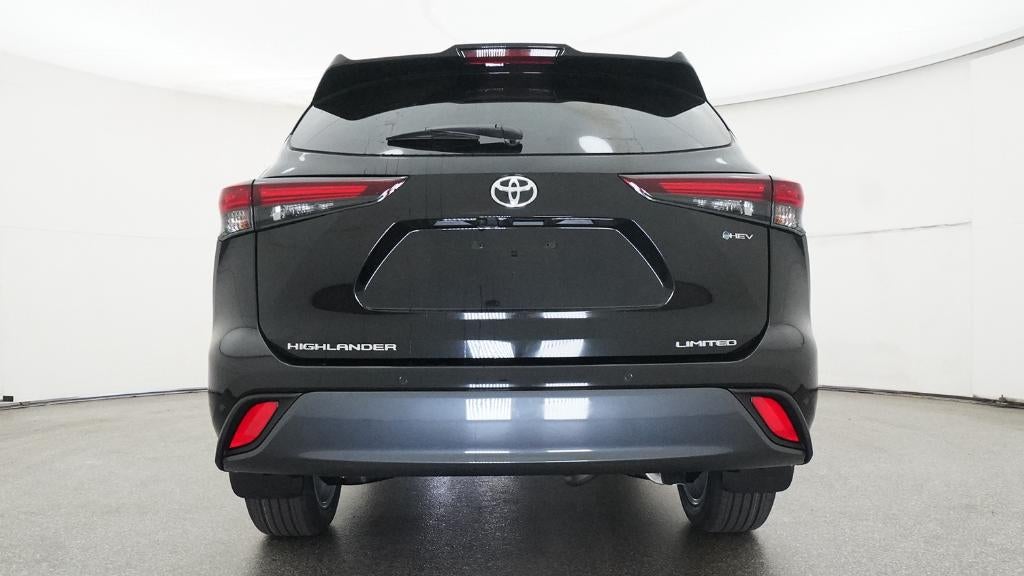 2026 Toyota Highlander Hybrid Limited