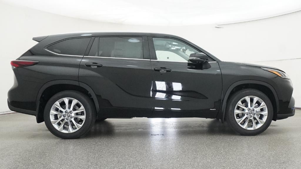 2026 Toyota Highlander Hybrid Limited
