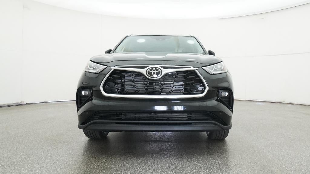 2026 Toyota Highlander Hybrid Limited