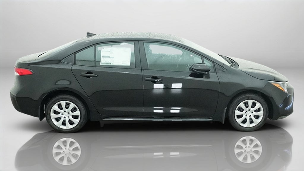2027 Toyota Corolla LE