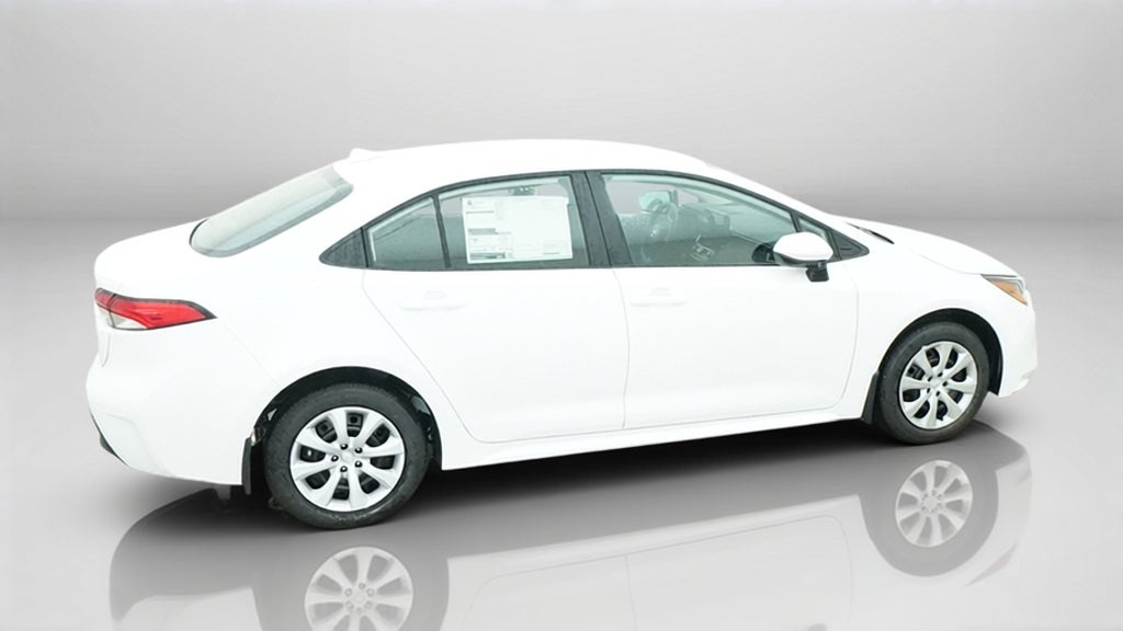 2027 Toyota Corolla LE