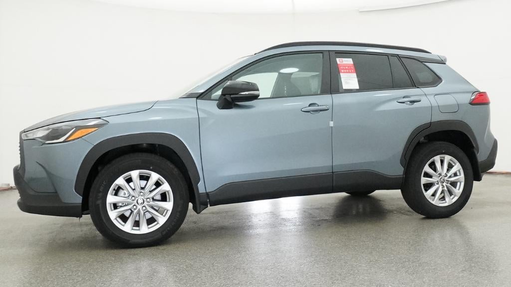 2025 Toyota Corolla Cross LE