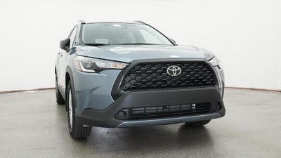 2025 Toyota Corolla Cross LE