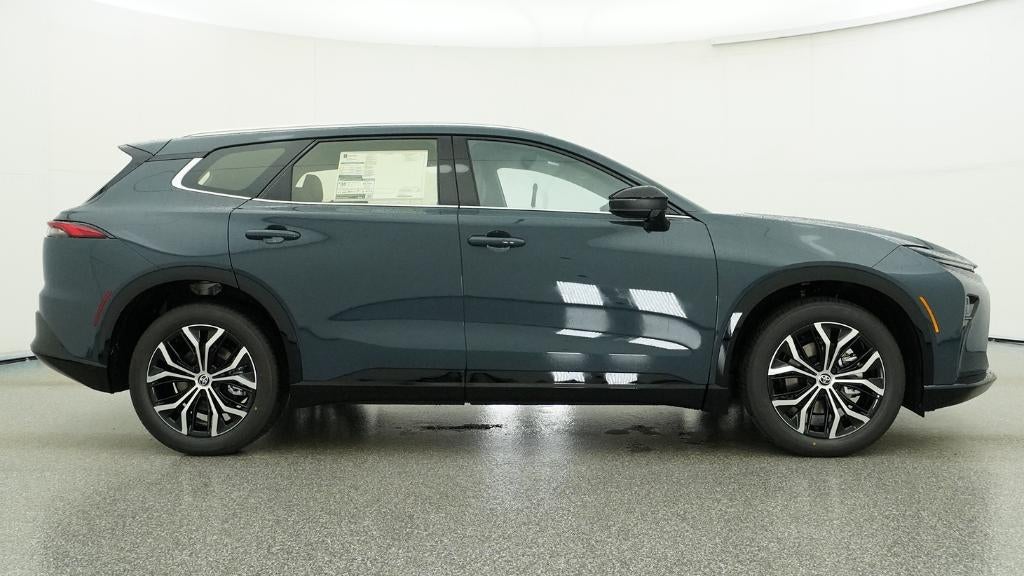 2026 Toyota Toyota Crown Signia XLE