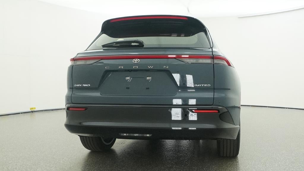 2026 Toyota Toyota Crown Signia Limited