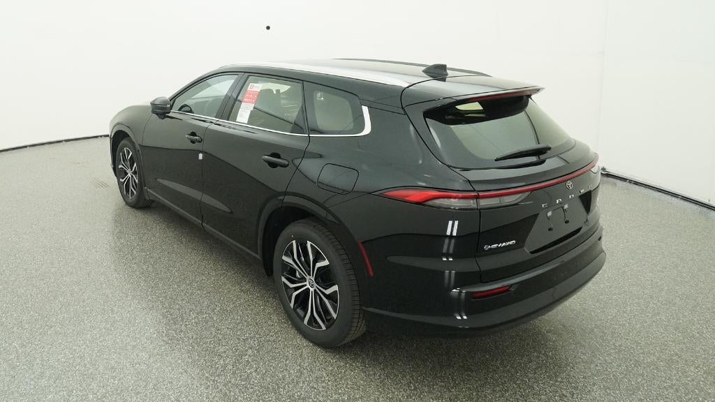 2025 Toyota Toyota Crown Signia XLE