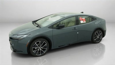 2027 Toyota Prius XLE