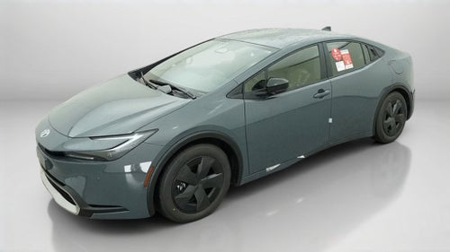 2027 Toyota Prius Plug-in Hybrid SE