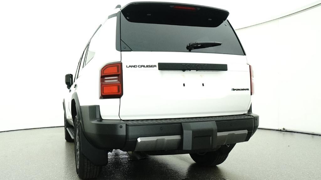 2026 Toyota Land Cruiser 4WD (Natl)