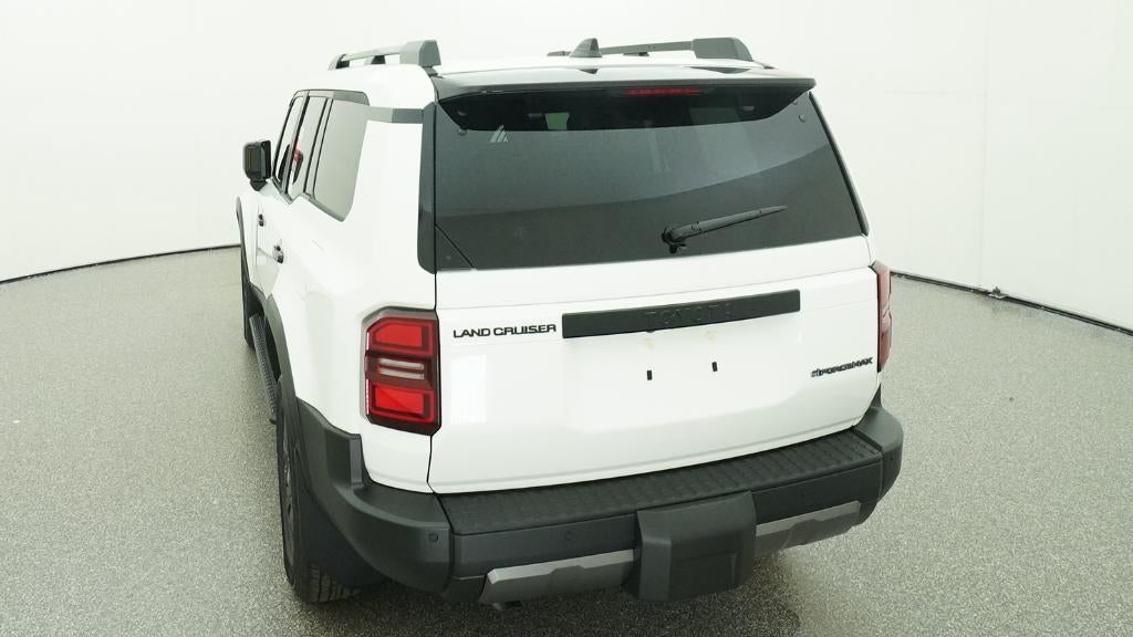 2026 Toyota Land Cruiser 4WD (Natl)